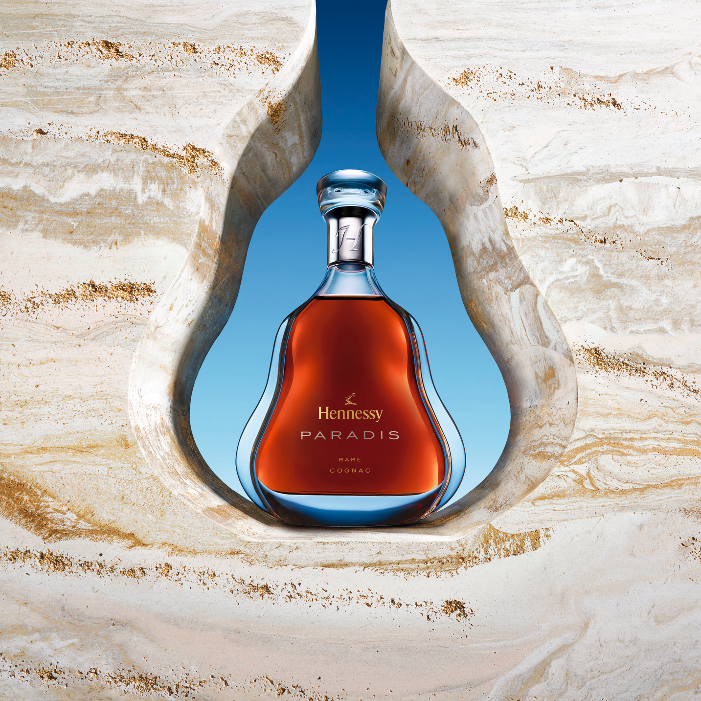 Hennessy Paradis with Gift Box