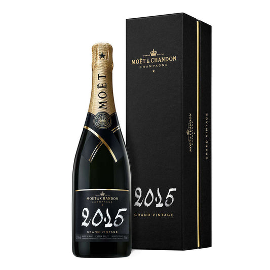 Moët & Chandon Grand Vintage 2015 with Gift Box